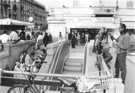 Main image [Collection sur toile]: Milano - Gelateria
