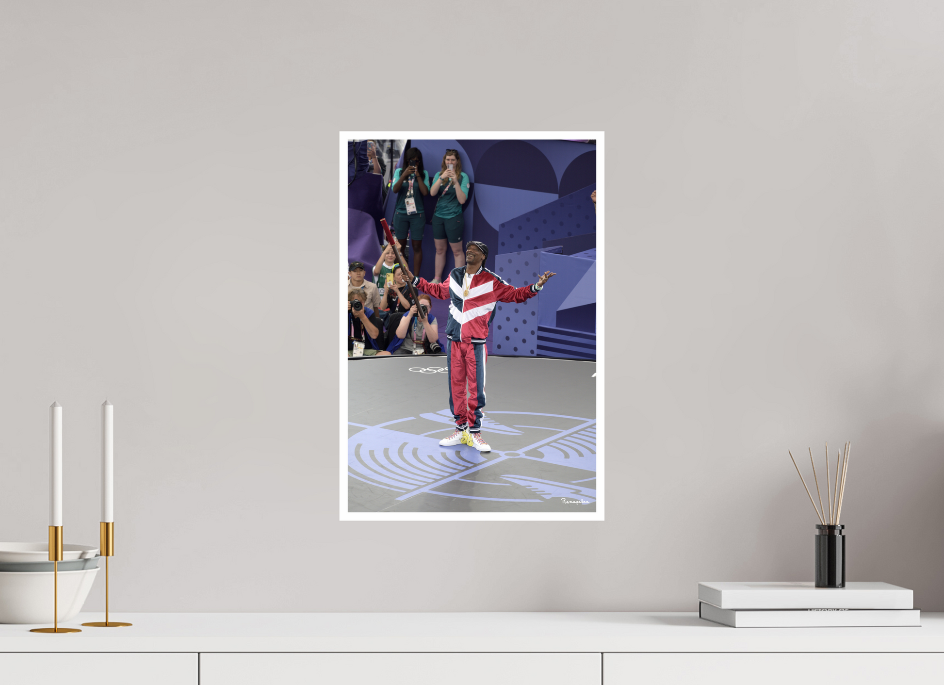 30 x 45 cm, Tirage Ultra Brillant [Picture]: JO Paris 2024 - Breaking at the urban park at La Concorde (1)