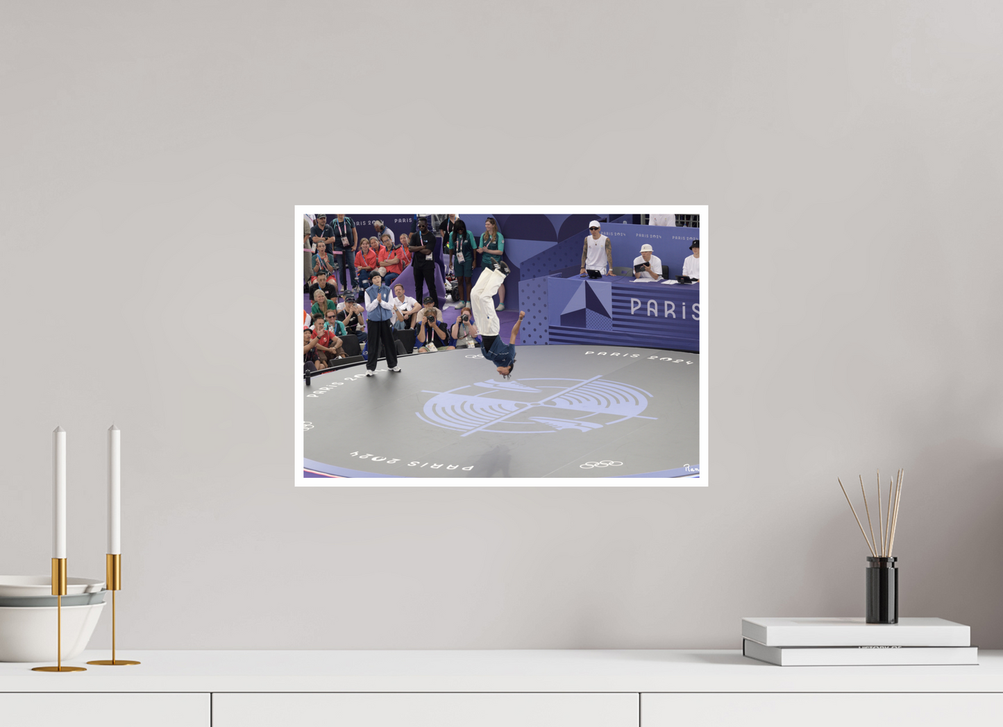 45 x 30 cm, Tirage Ultra Brillant [Picture]: JO Paris 2024 - Breaking at the urban park at La Concorde (2)