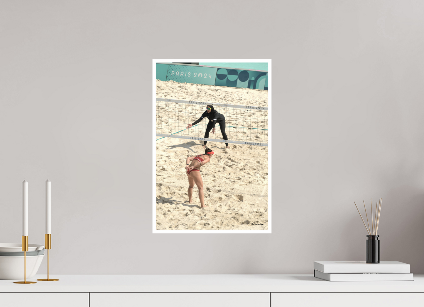 30 x 45 cm, Tirage Ultra Brillant [Picture]: JO Paris 2024 - Women beach volley at Eiffel Tower Stadium (2)
