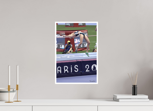 30 x 44,4 cm, Tirage Ultra Brillant [Picture]: JO Paris 2024 - Athletics - Women high jump at Stade de France (4)