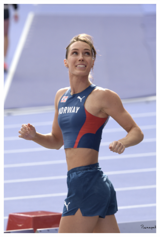 Main image [Picture]: JO Paris 2024 - Pole vault - Women (5)