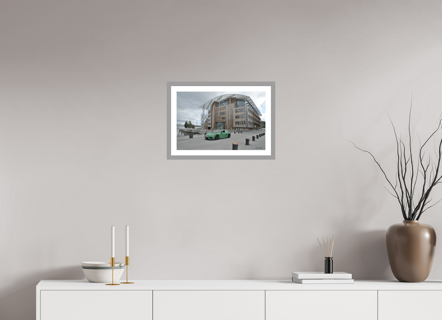45 x 30 cm, Impression fine art, cadre gris clair, verre anti-reflet et anti-UV [Picture]: Porsche à Olso