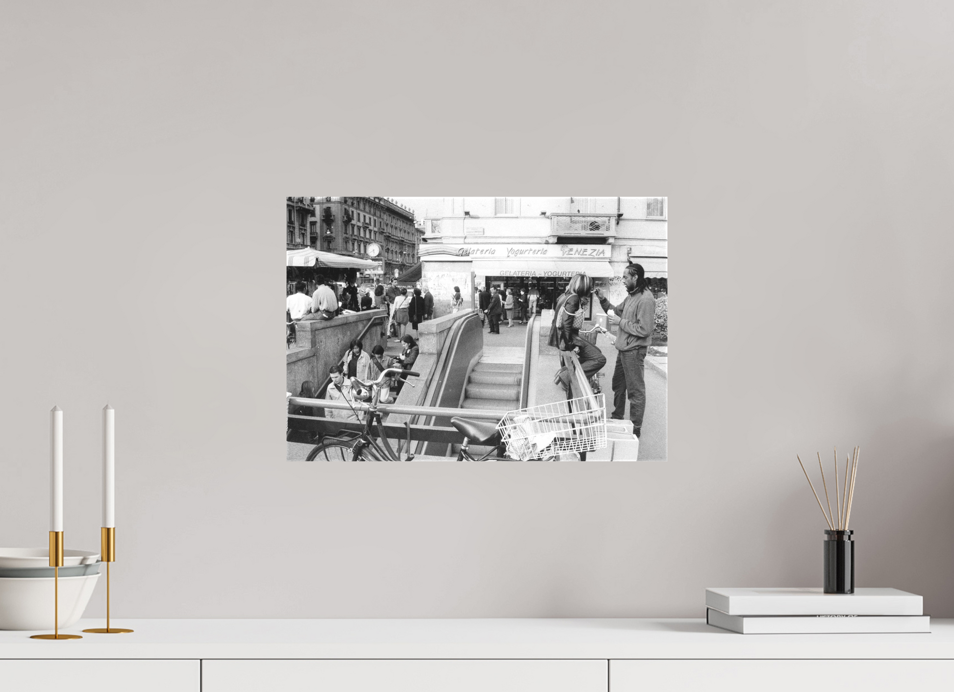 43,7 x 30 cm, Toile mate sur châssis sans cadre [Collection sur toile]: Milano - La gelateria