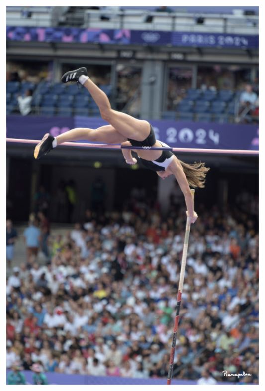 Main image [Picture]: JO Paris 2024 - Athletics - Women pole vault at Stade de France (1)